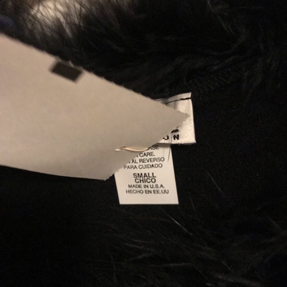 Feather top. - Picture 6 of 7